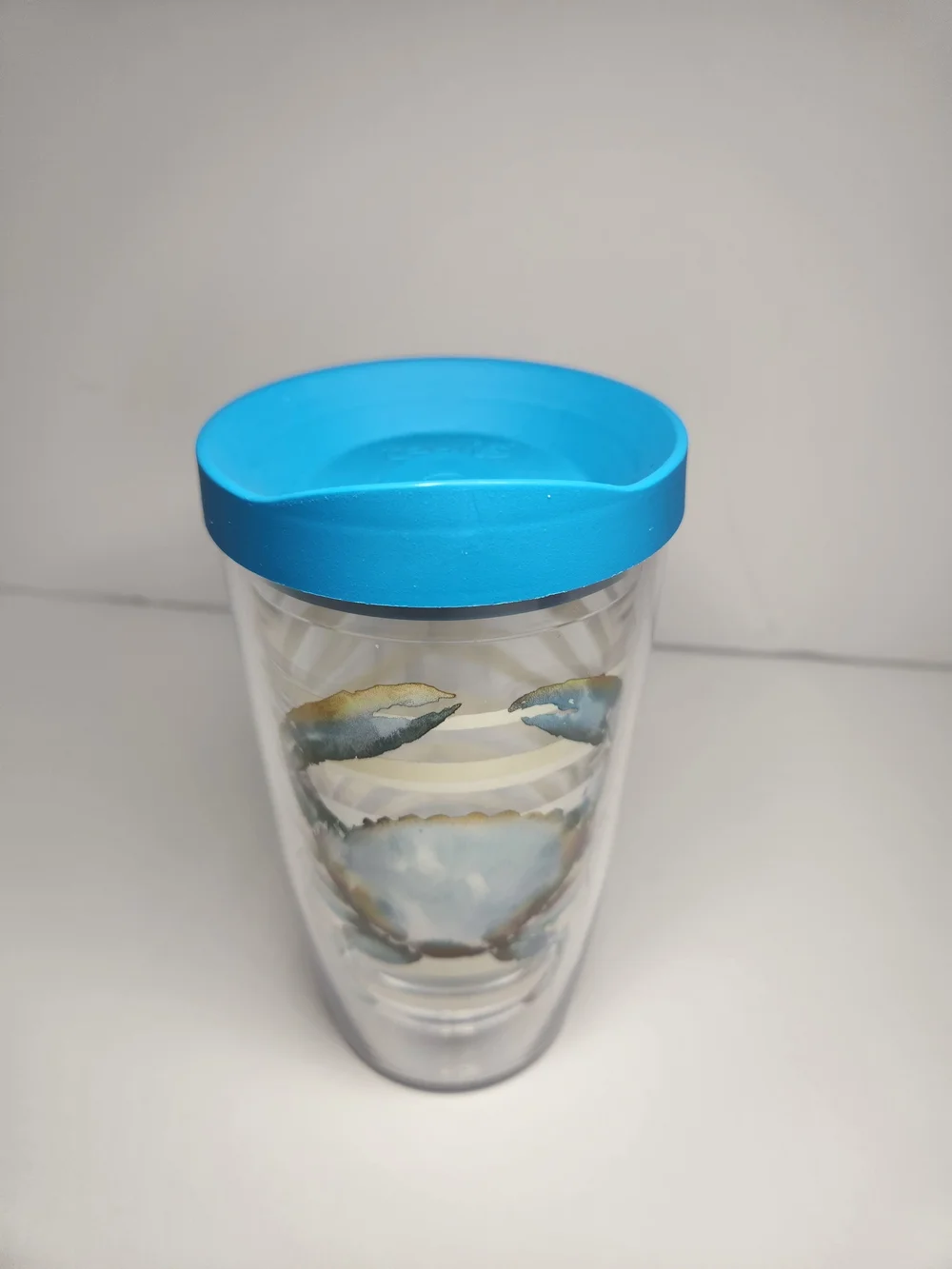 tervis Sara Berrenson Atlantica Blue Crab Travel Tumbler with Aqua Lid